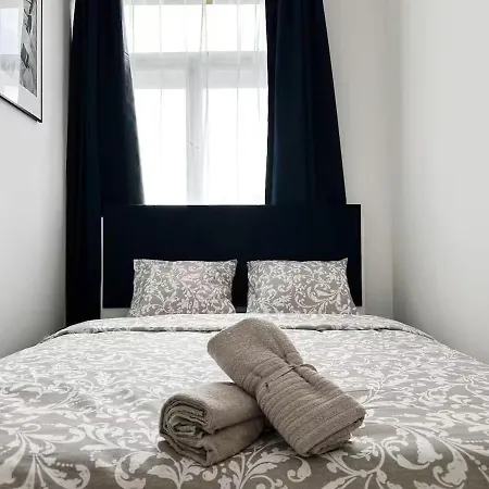 Beautiful Cozy Near The Square F8c Appartement *