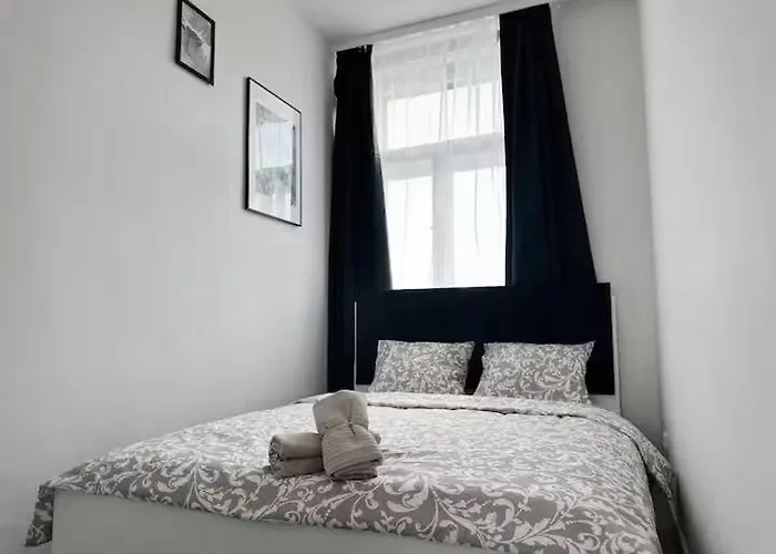 Apartamento Beautiful Cozy Near The Square F8c Wernsdorf (Brandenburg)